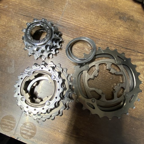 Campagnolo record 10 speed cassette 12-25 gearing  (8691-315)