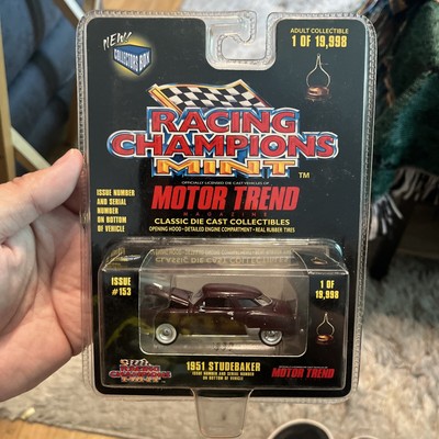 Racing Champions Mint Motor Trend Magazine #153 1951 Studebaker Maroon 1:60 