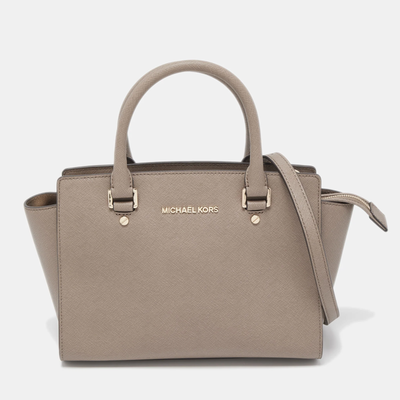 Michael kors taupe selma bag deals
