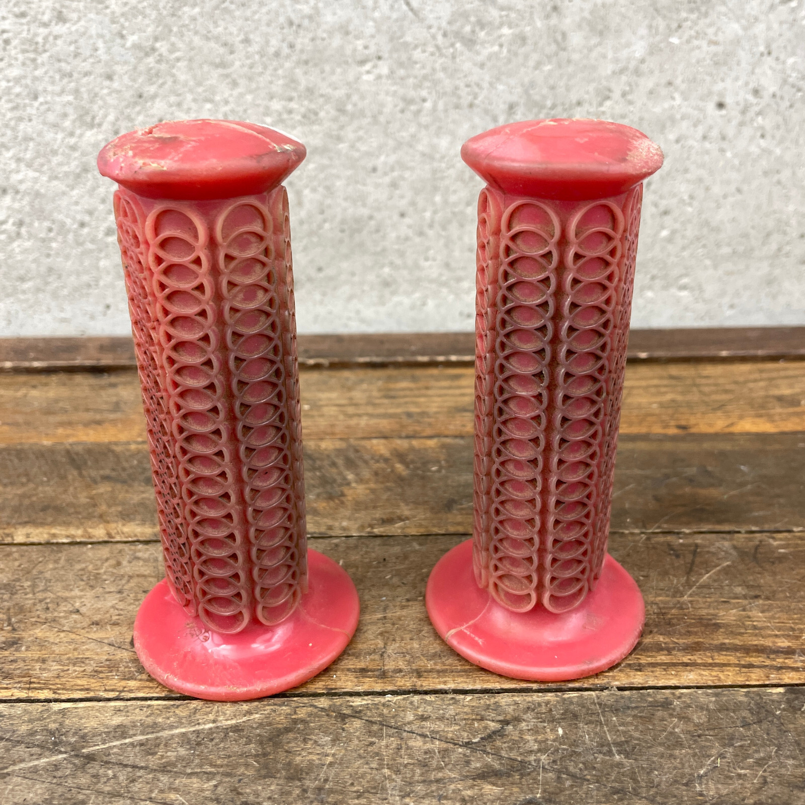 パーツ BMX WINNERS CIRCLE grips OLD SCHOOL BMX GRIPS WINNERS CIRCLE RED OG 1970S 1980S RACE