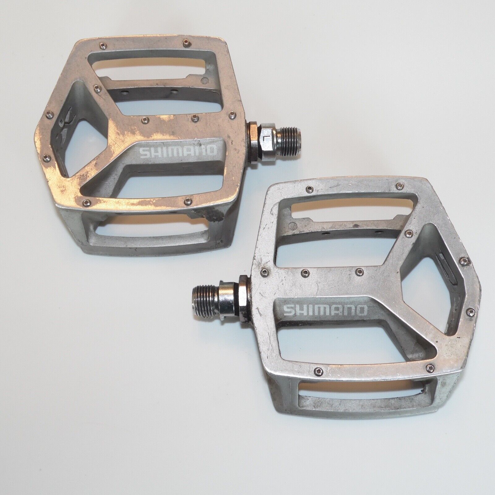 Shimano DX PD- MX30 MTB Flat Mountain Bike Pedal - Gray | eBay Shimano DX PD- MX30 MTB Flat Mountain Bike Pedal - Gray | eBay