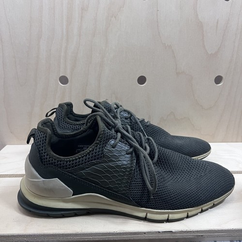 ranan　8月① Zara Man Running Trainers Olive Green Sneakers Athletic