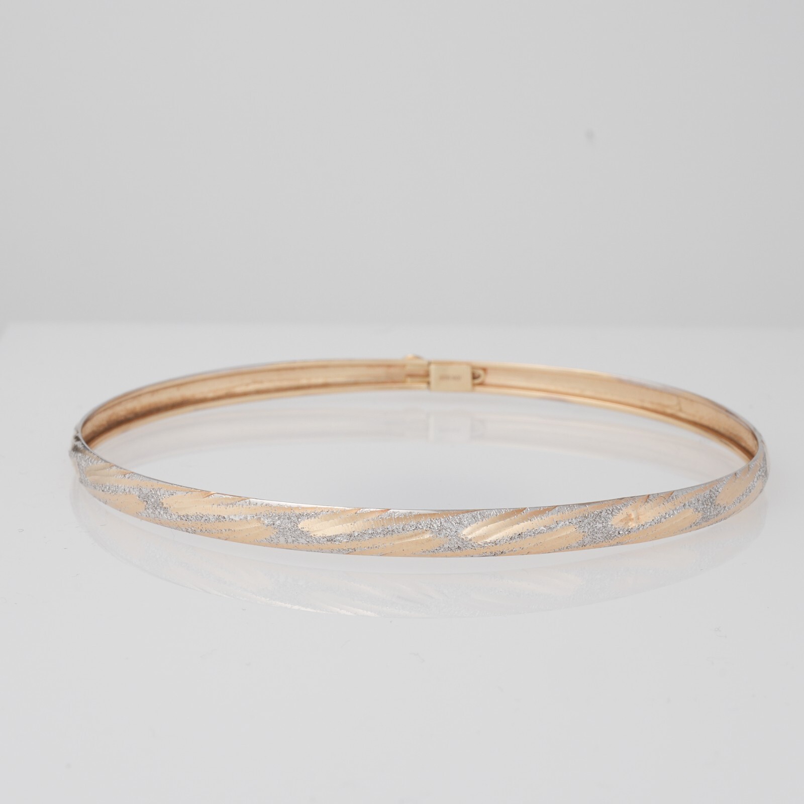 【美品】human made bangle gold Solid 14k Yellow Gold Bangle Handmade Real Diamond Jewellery