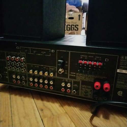 Yamaha HTR 6130 5.1 Receiver w/5 Home theater