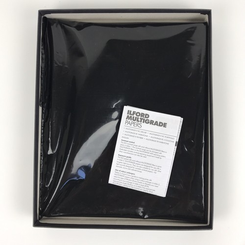 14 Sheets Ilford MGIV Multigrade IV RC De Luxe Satin 8x10 Photo Paper, Pre-owned