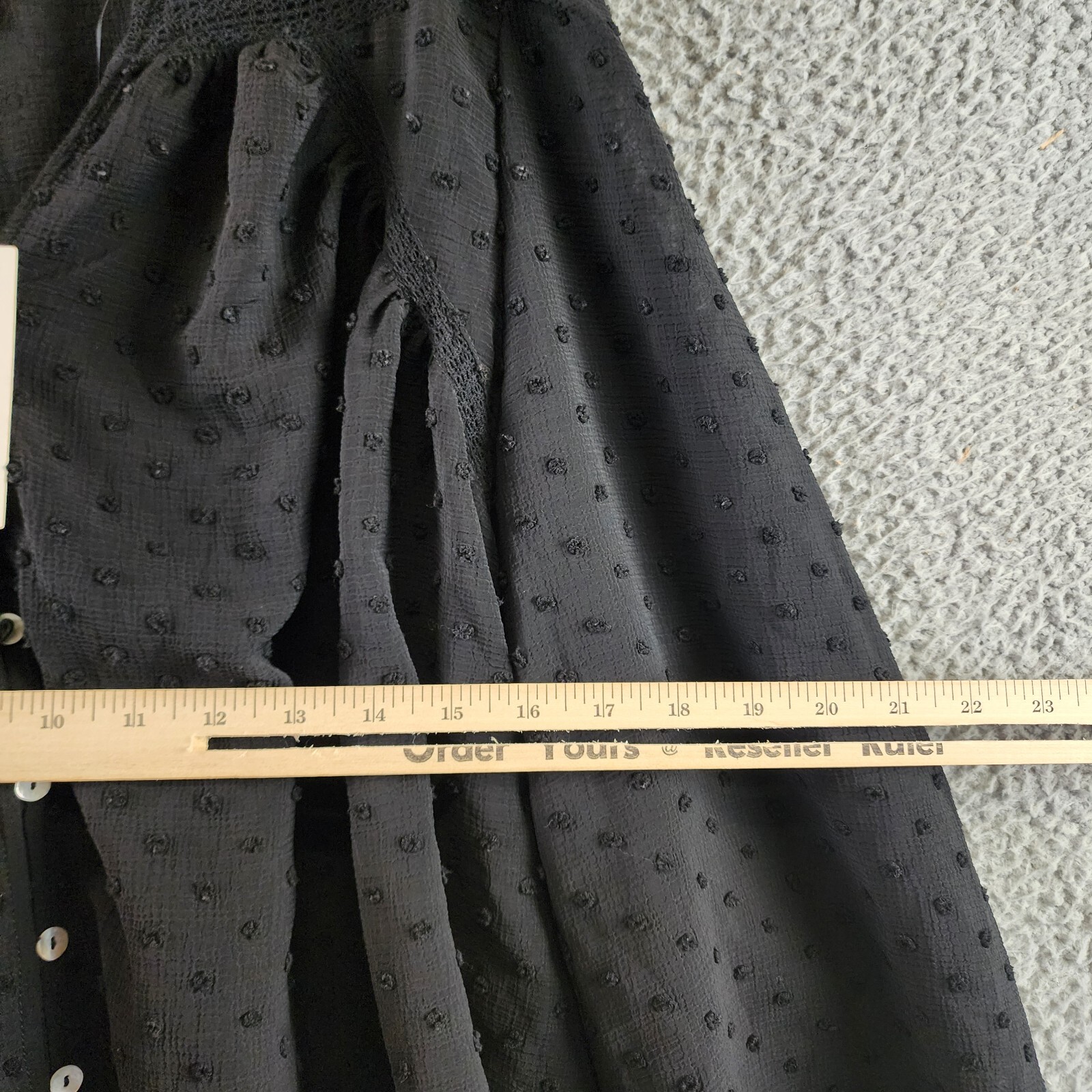 OAT New York Long Sleeve Blouse Women's XS Black V-Neckline Front Button Closure - Picture 8 of 14