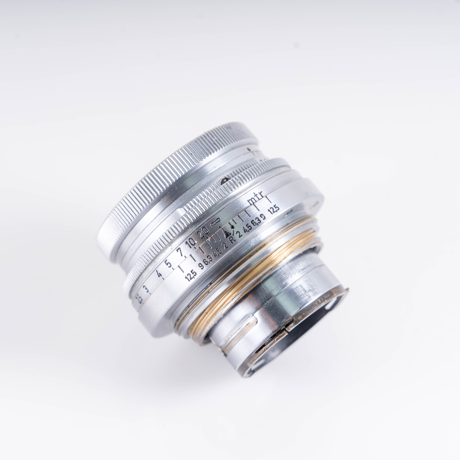 LEICA - ＳＵＭＭＩＴＡＲ　Ｌ５０ｍｍ　Ｆ２（Ｌ３９） LEITZ Leica Summitar L39 50mm/F2.0 Silver Lens Yr.1940 LTM