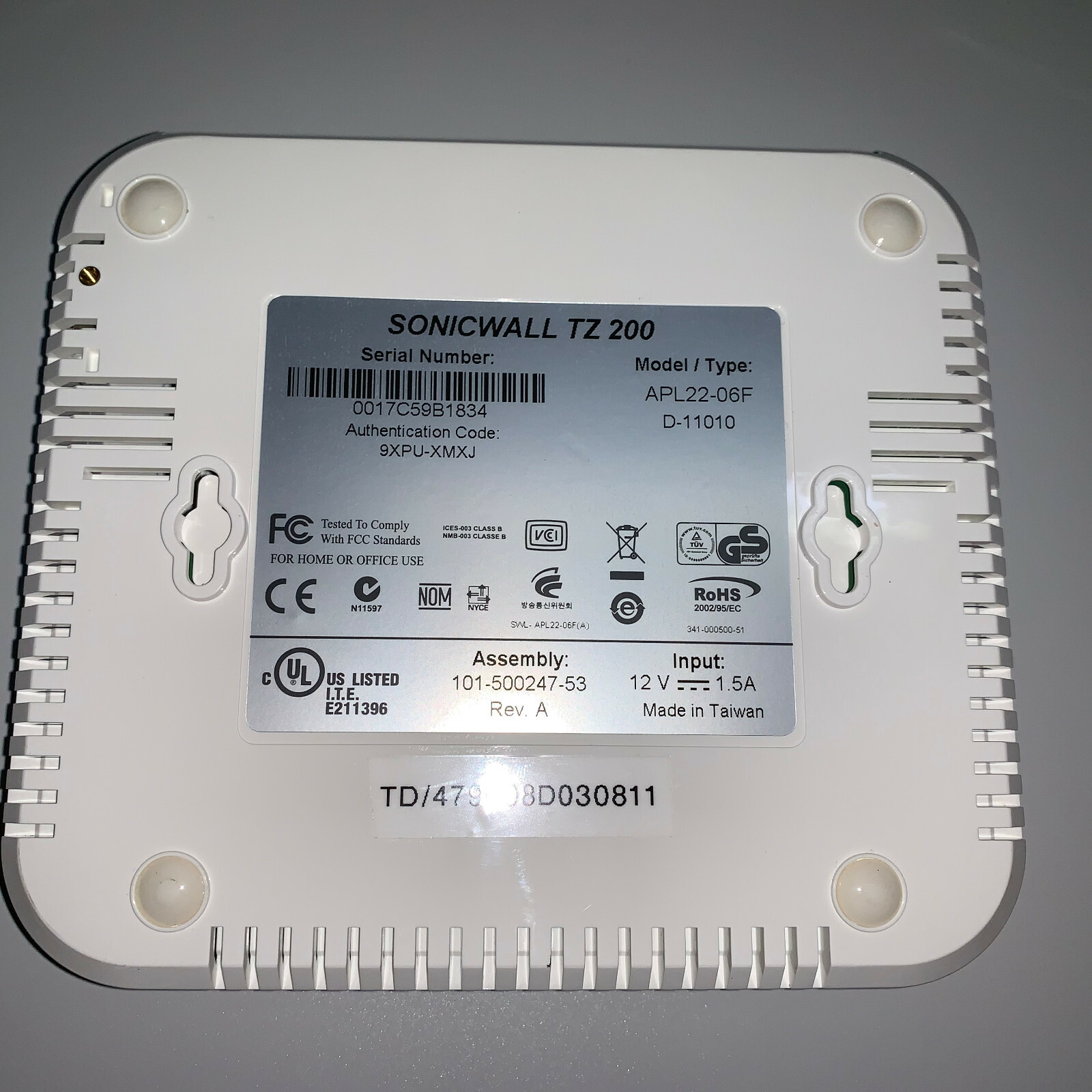 Sonicwall TZ 200 - APL22-60F