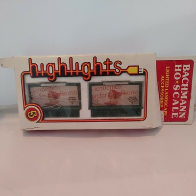Bachmann HO Scale highlights Lighted Landscape Accessories AA 424014 Billboards
