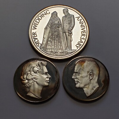 Queen Elizabeth Prince Philip 25 Wedding 3 Pc Sterling Rounds 1.965 ASW - F7100