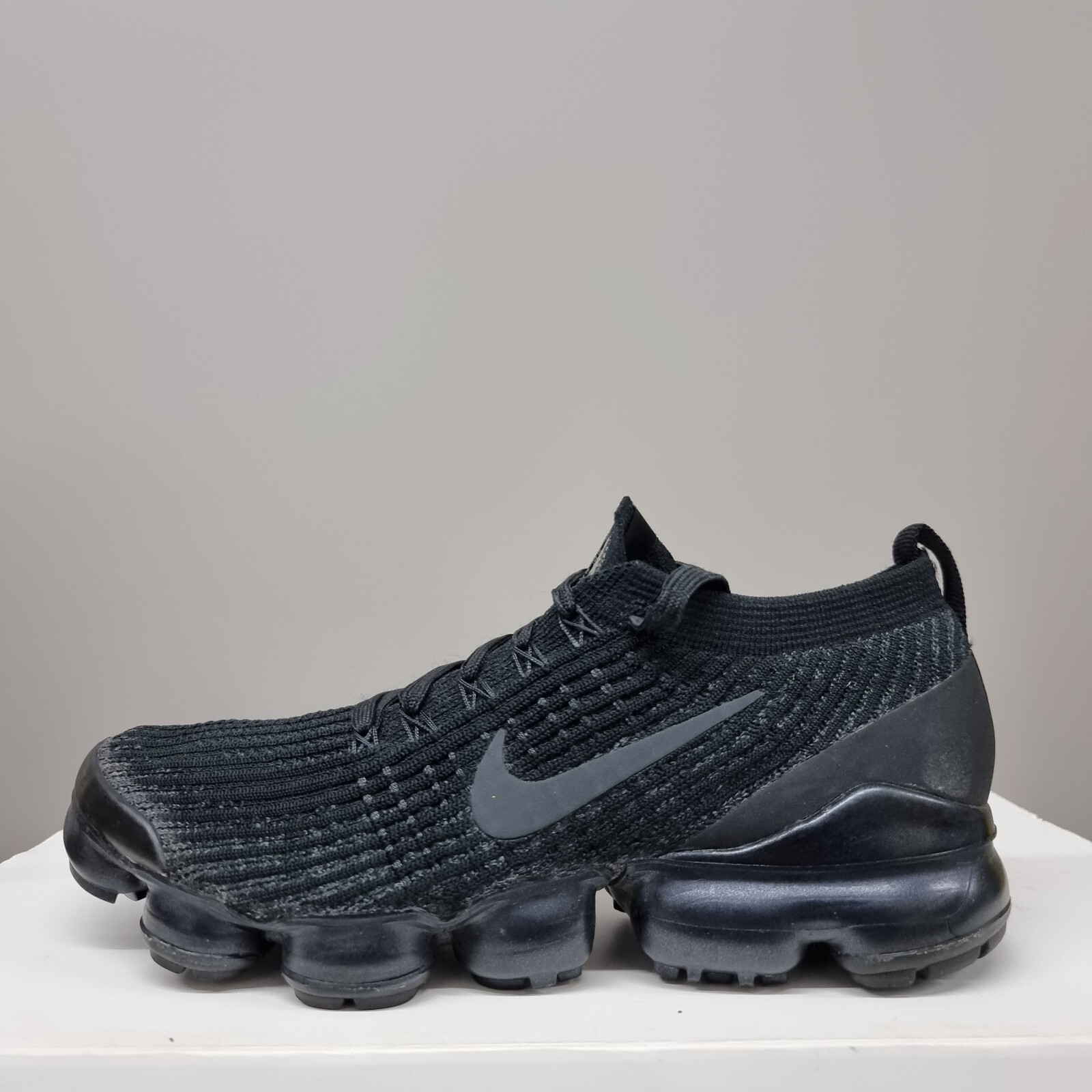 nike air vapormax flyknit 2 triple black mens