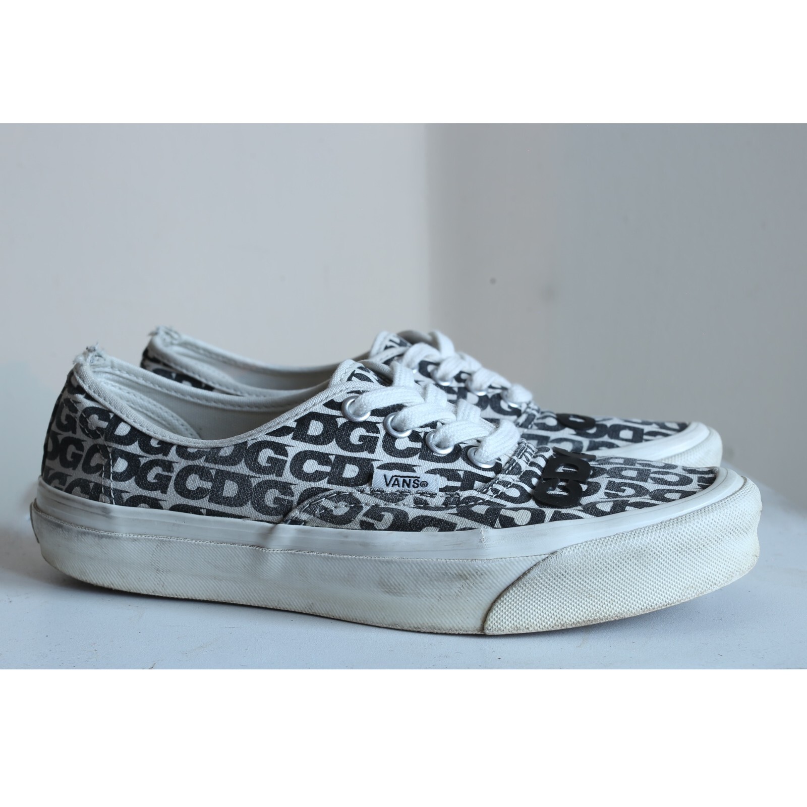 靴 COMME des GARCONS OTW by Vans Authentic CDG x OTW by VANS AUTHENTIC
