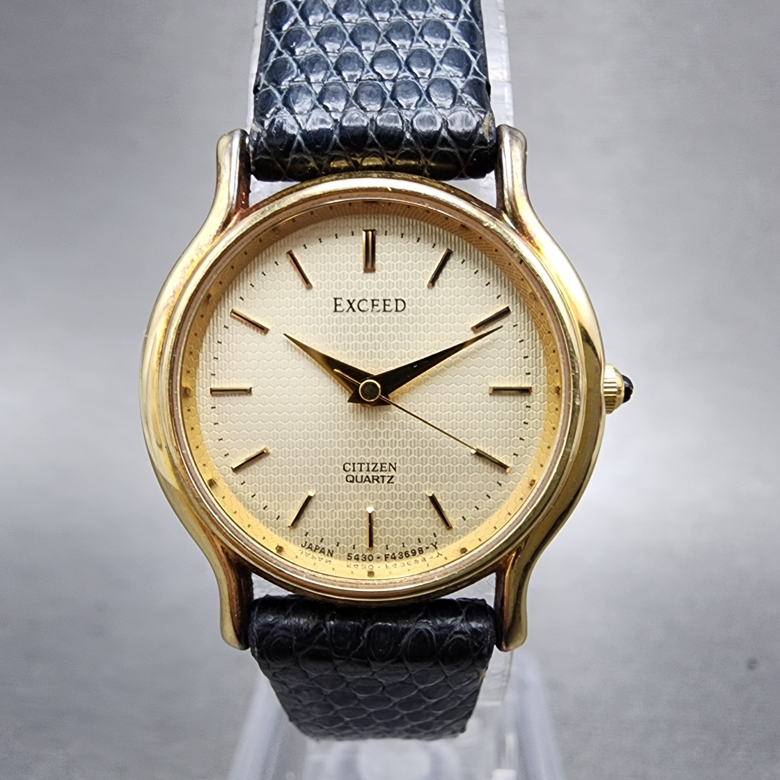 Citizen Exceed Watch Women 23mm Champagne Dial Gold Tone Round New