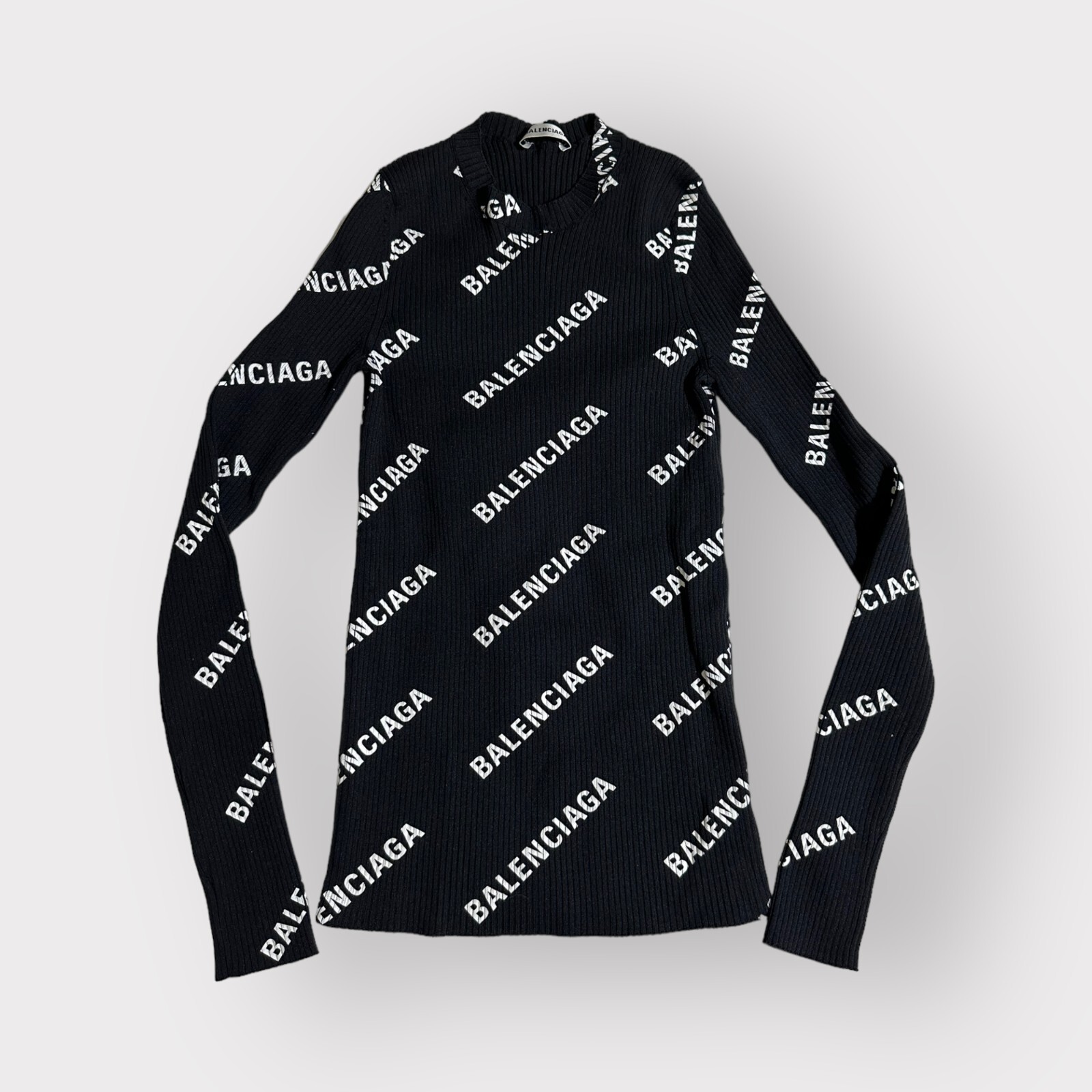 Authentic Balenciaga Top Long Sleeve Black and White Allover Authentic Balenciaga Top Long Sleeve Black and White Allover