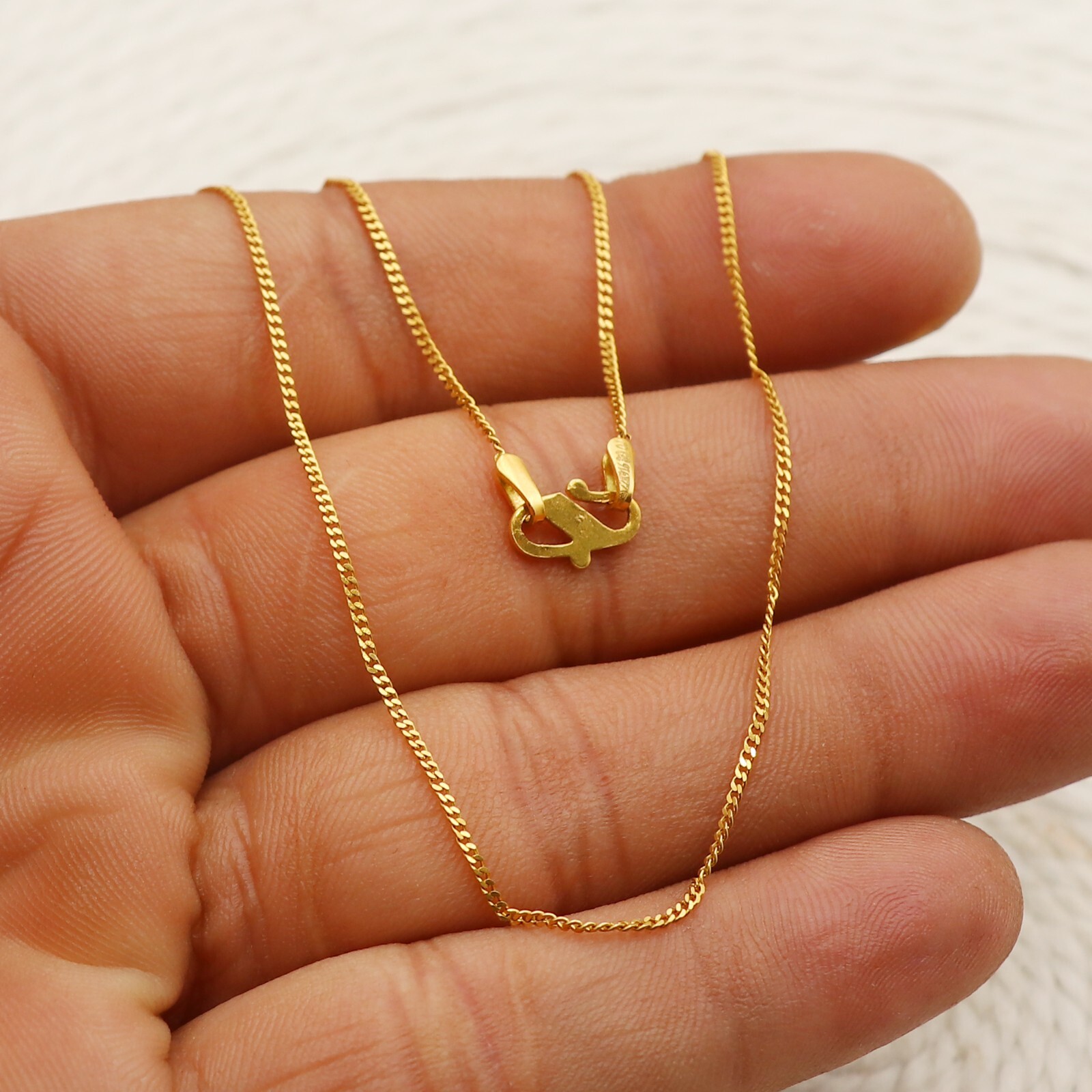 ネックレス・ペンダント Golden Chain Necklace 1 SAXON 18K GOLD CHAIN LINK NECKLACE WITH ELONGATED DIAMOND