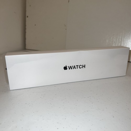 彩葉 NEW Apple Watch SE (GPS + Cellular, 44mm) - Silver Aluminum