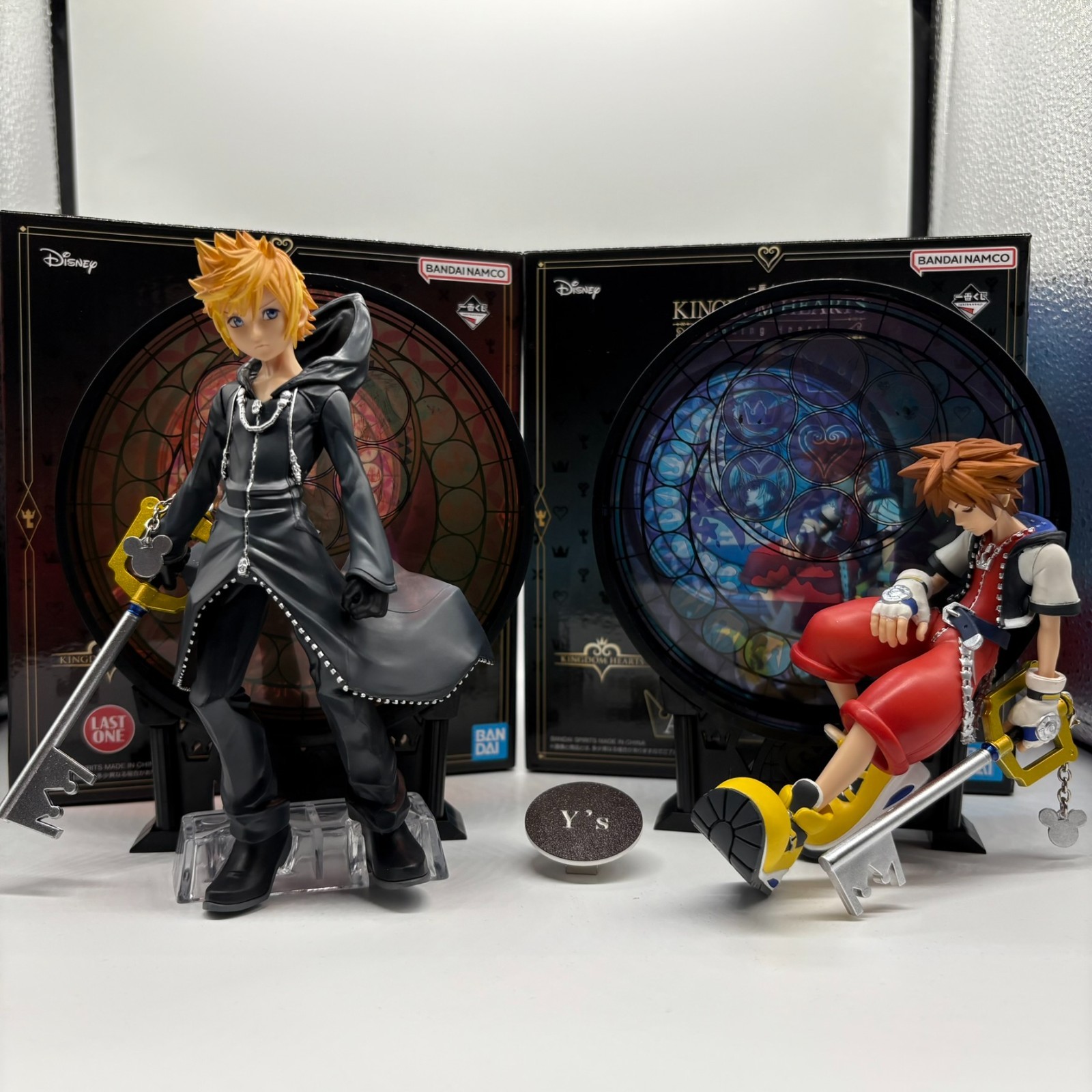 KINGDOM HEARTS　STATUE　SORA　ROXAS　cushion USED] Ichiban Kuji KINGDOM HEARTS Linking Hearts Sora Roxas