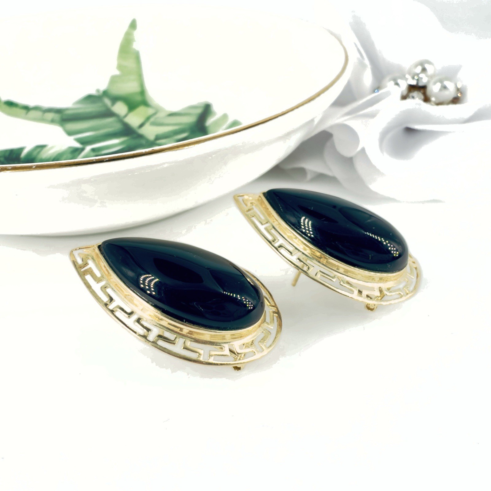14k Yellow Gold Black Onyx Omega Back Earrings, Preowned - Picture 5 of 12