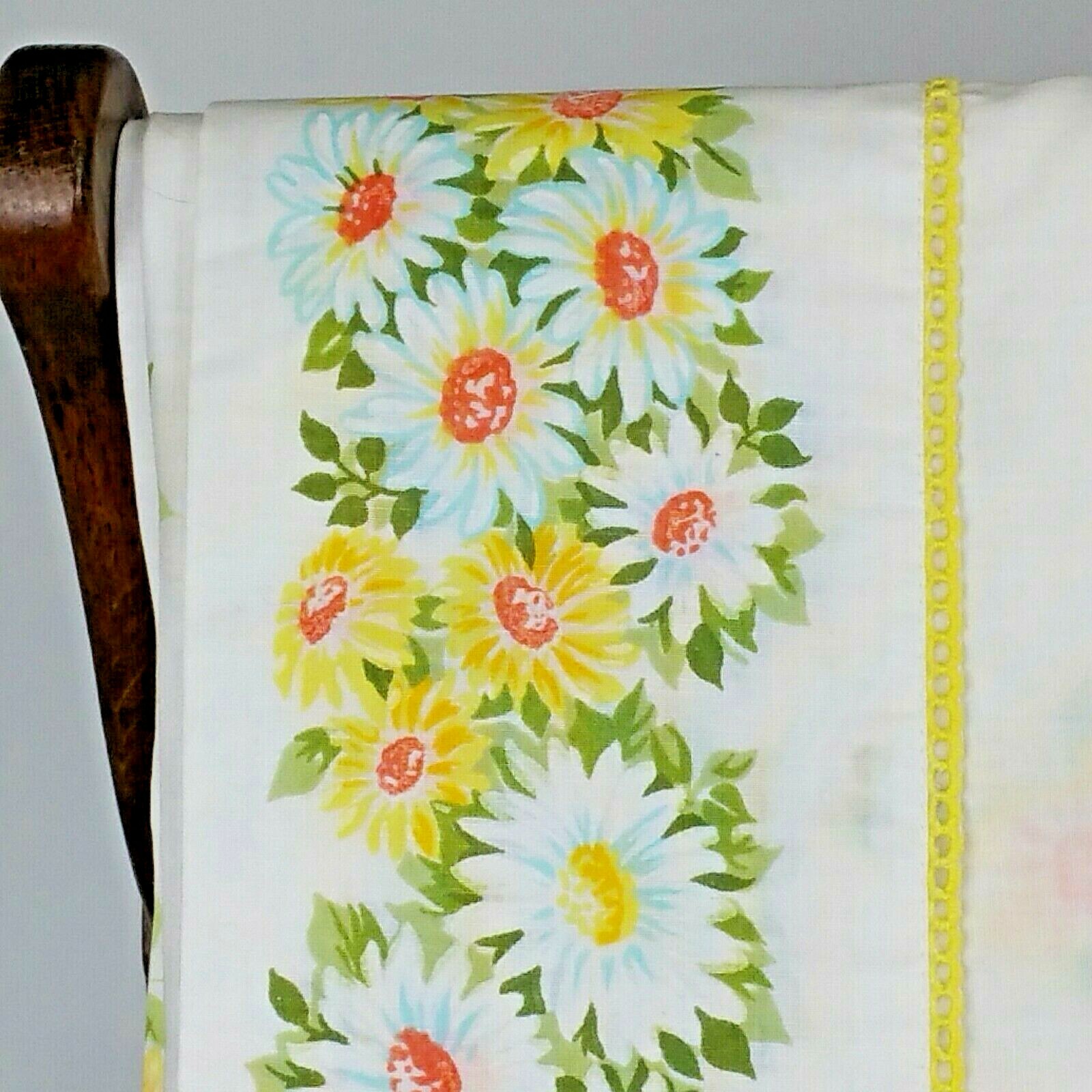 Vintage Pequot Full Flat Sheet Floral Daisy Shabby Cottage