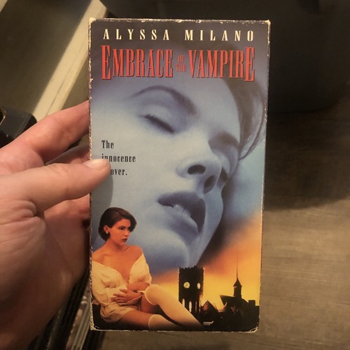 Embrace of the Vampire (VHS, 1995 Unrated) Jennifer Tilly