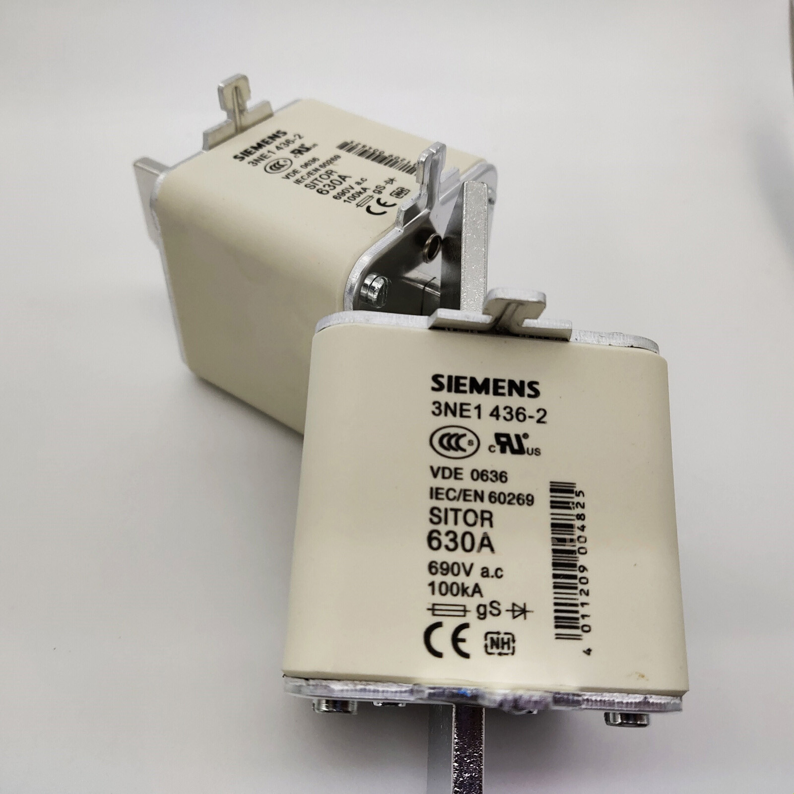 New for SIEMENS 3NE1436-2 3NE1 436-2 630A 690V Fuse FAST