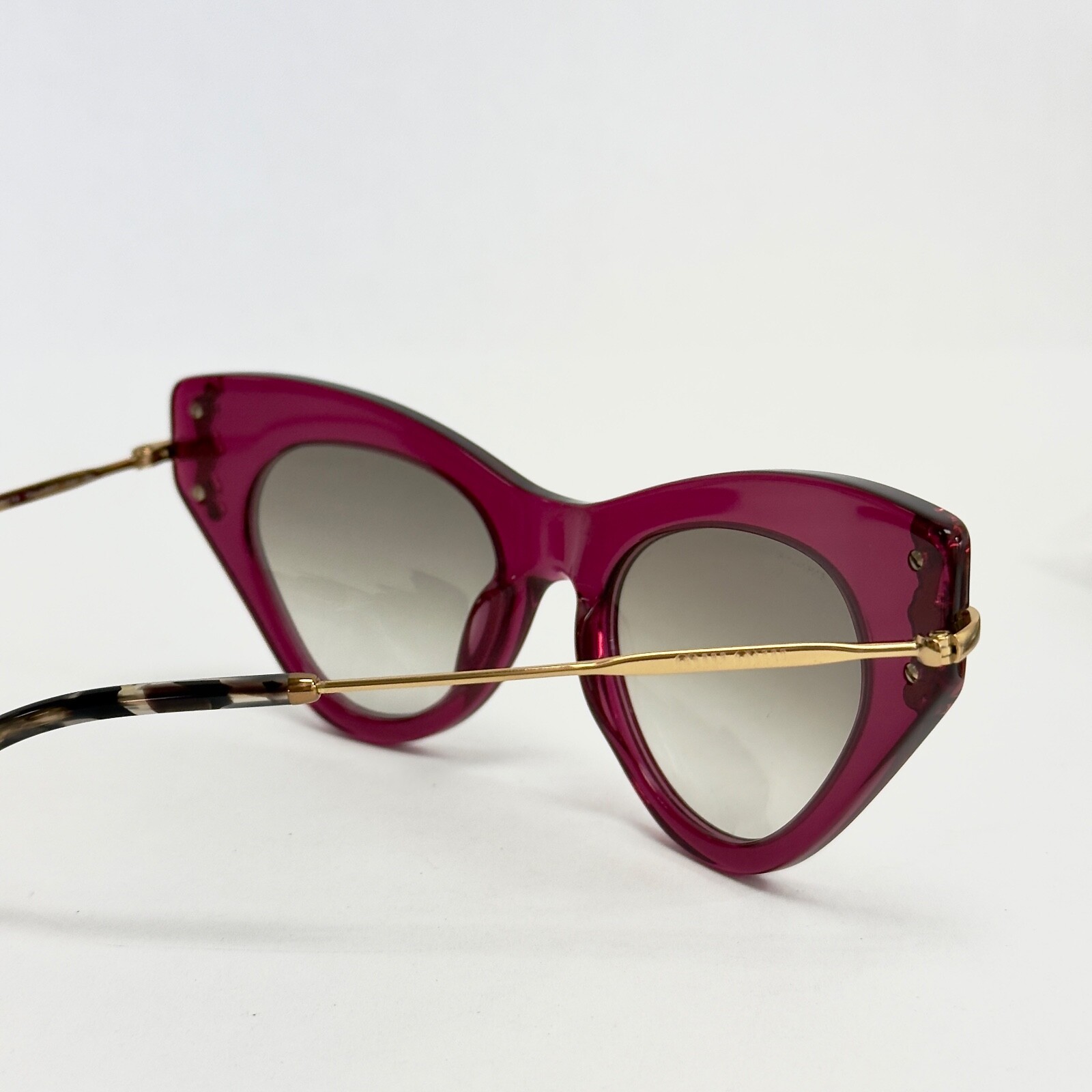 Pre-owned Miu Miu Glow 04p Mu04ps Pink Gold Jewel Crystal Cat Eye Geometric Sunglasses In Gray