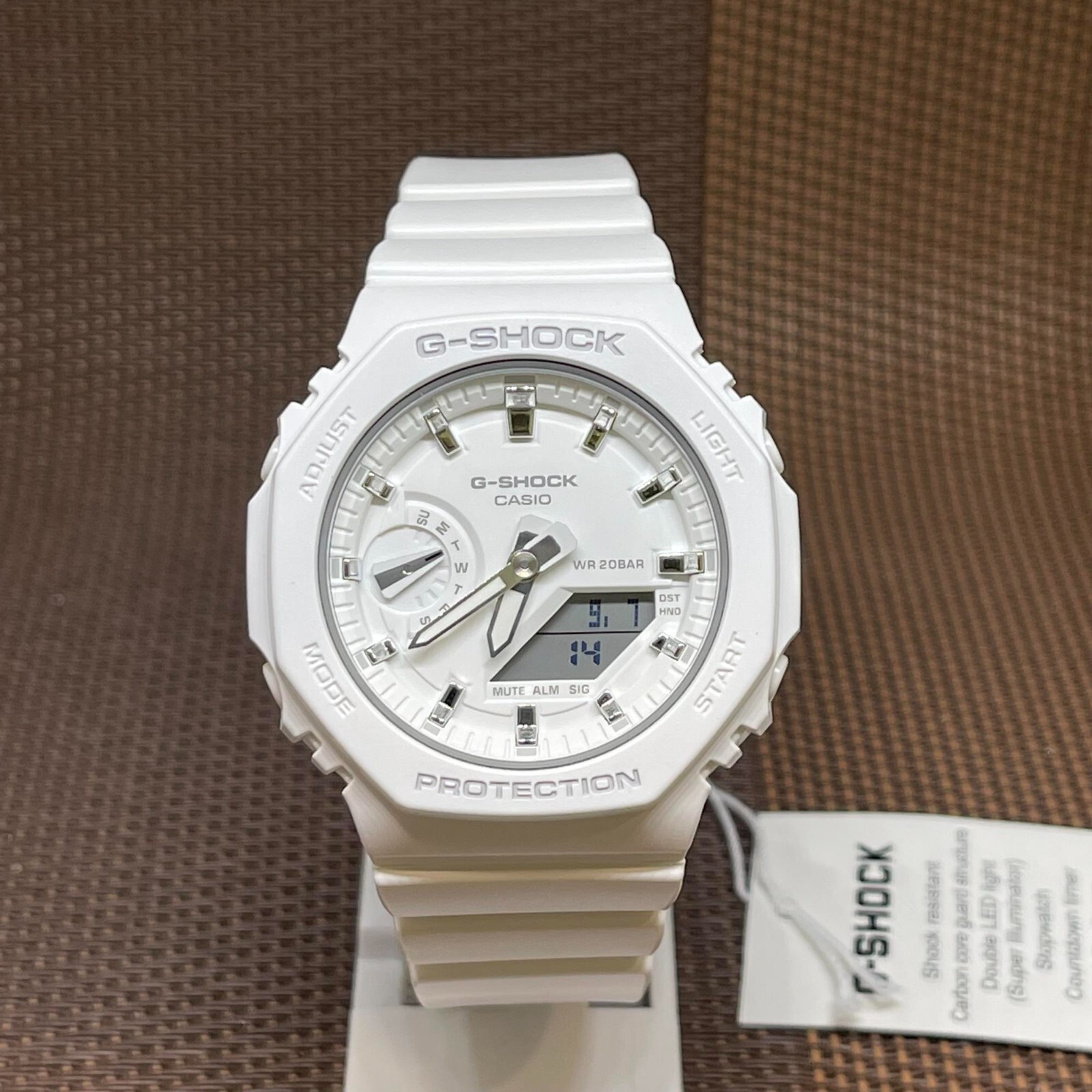 美品G-SHOCK GMA-S2100 ホワイト GMA-P2100PC-4AJF | CASIO