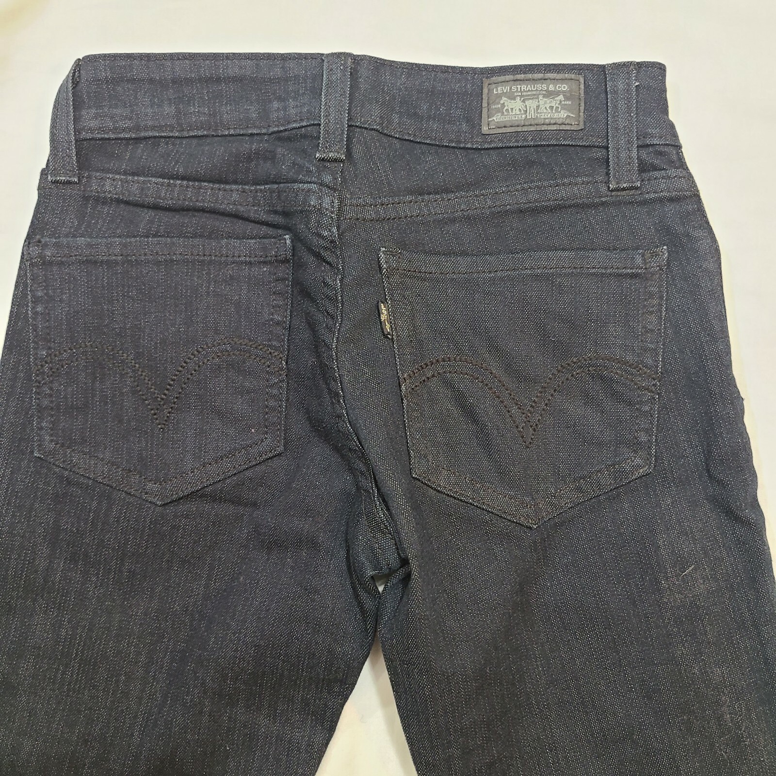 levis 535