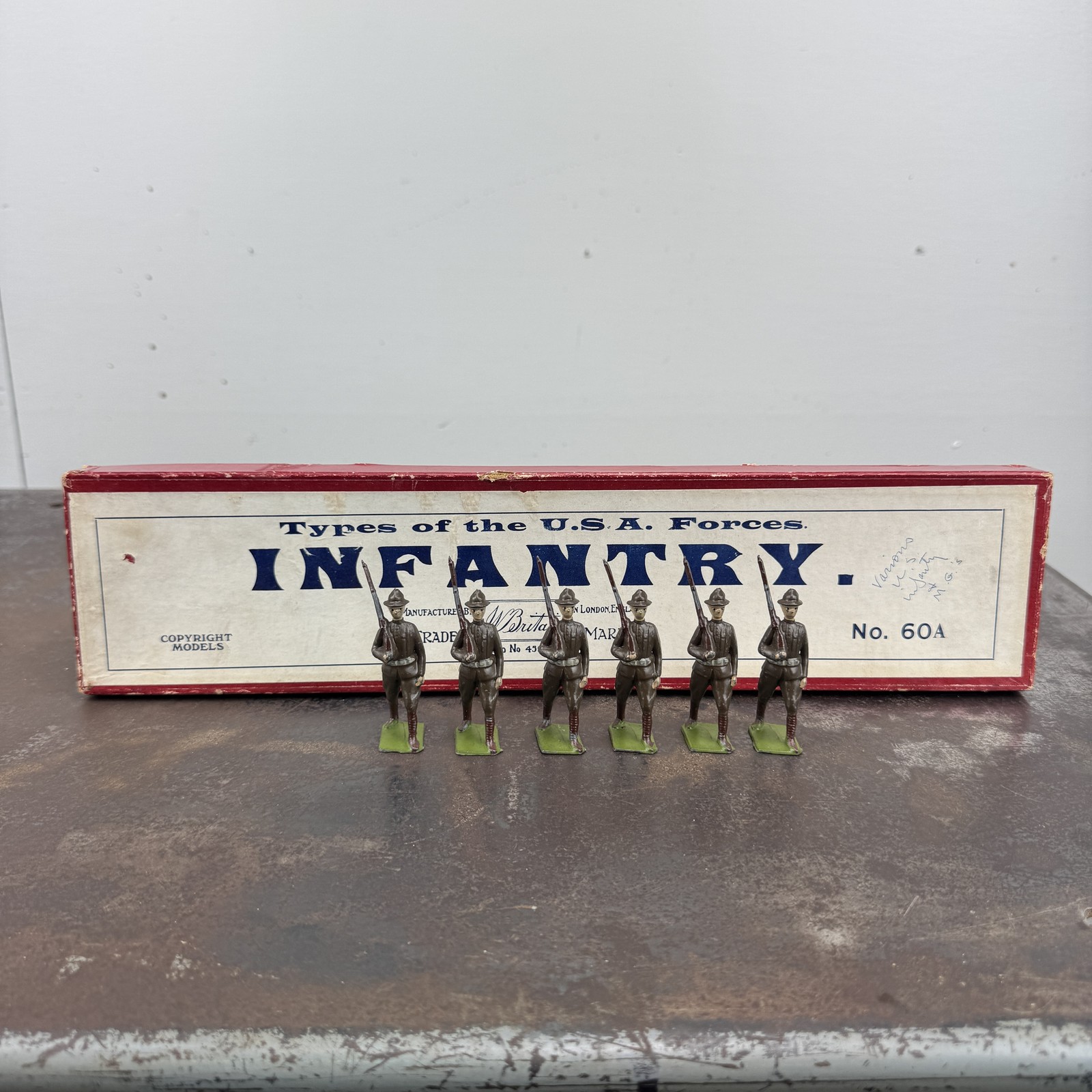 Vtg BRITAINS United States Infantry Set #60A w/ Box USA