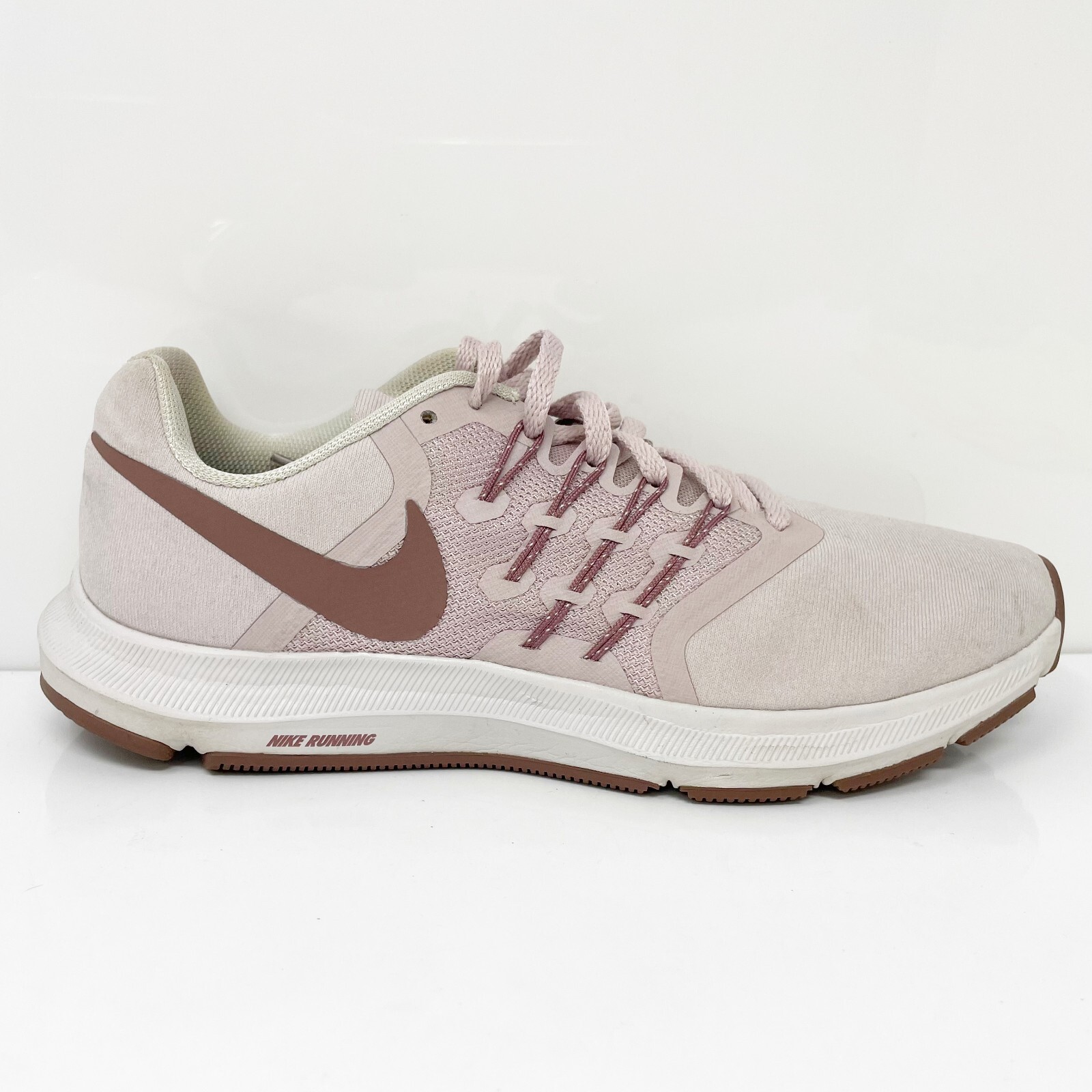 

Розовые кроссовки Nike Womens Run Swift BV1161-600 кроссовки размер 8, Розовый, Run Swift