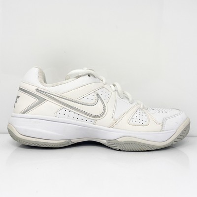 

Кроссовки Nike Womens City Court 488136-101 белые кроссовки размер 8.5, Белый, City Court