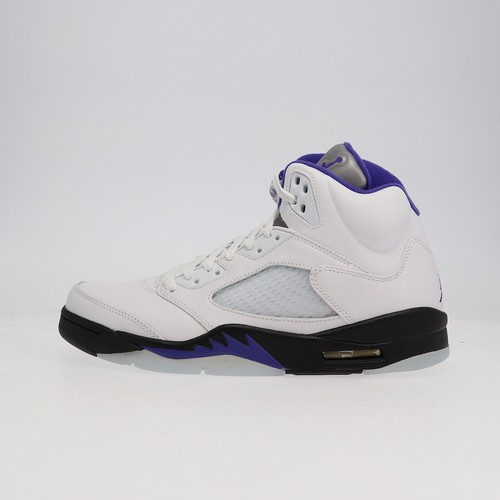 

Nike Air Jordan 5 Retro RIGHT OUTSOLE DISCOLORATION Men US9.5 Casual DD0587-141, Белый, Air Jordan 5 Retro