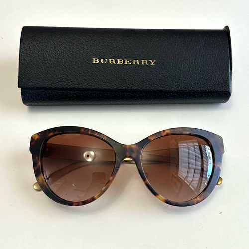 BURBERRY ハイカレサシャケット 8064902142644 A1189 BURBERRY バーバリー カードケース カード入れ マルチ ケース
