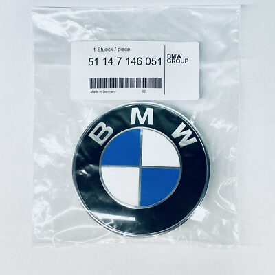 ORIGINAL Emblem Heckklappe Logo BMW 51147146051 - SCRATCHED!