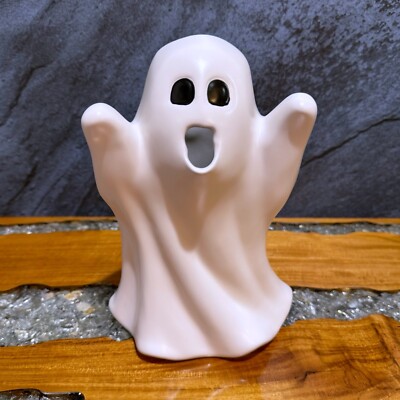 Target Threshold Halloween Stoneware Ghost Beverage Pitcher 1280mL Sold Out New