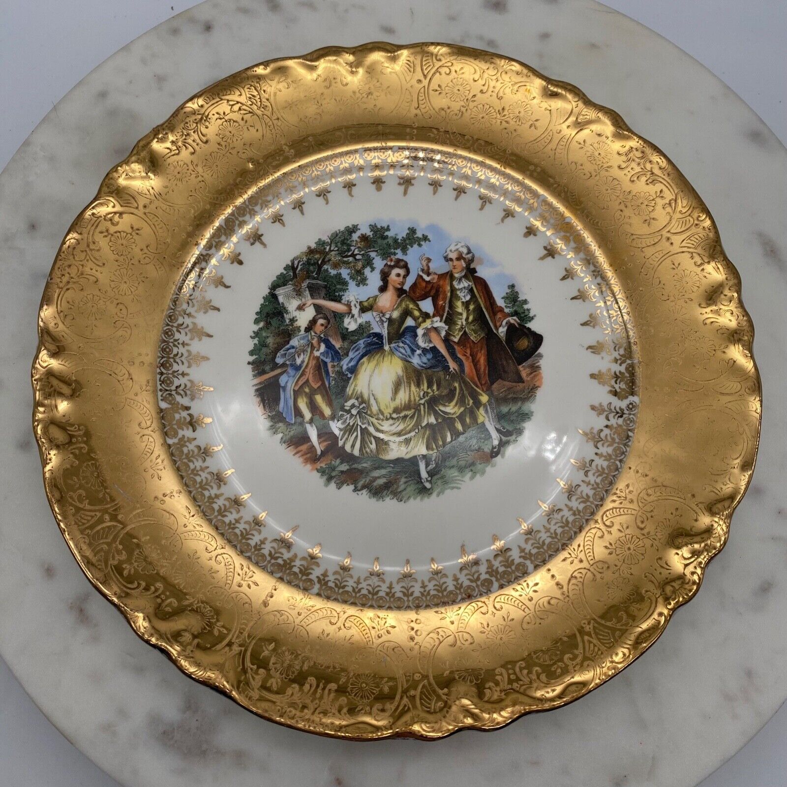 Raddison WS George Warranted HK China 22 karat Gold Plate Raddison WS George Warranted HK China 22 karat Gold Plate