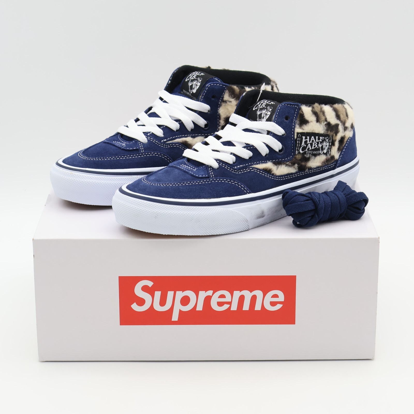 Supreme®/Vans® Half Cab Pro VN0A5KYANVY Supreme Vans Leopard Half