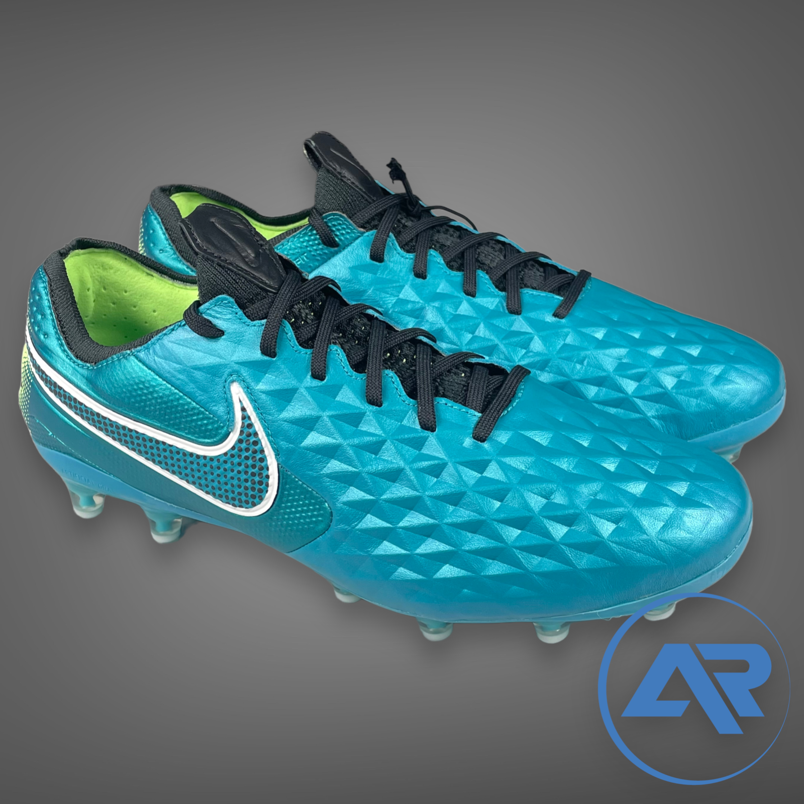 日本未発売 NIKE ティエンポ LEGEND8 ELITE AG-PRO d79fbfa924d7.jpg?width=3840&