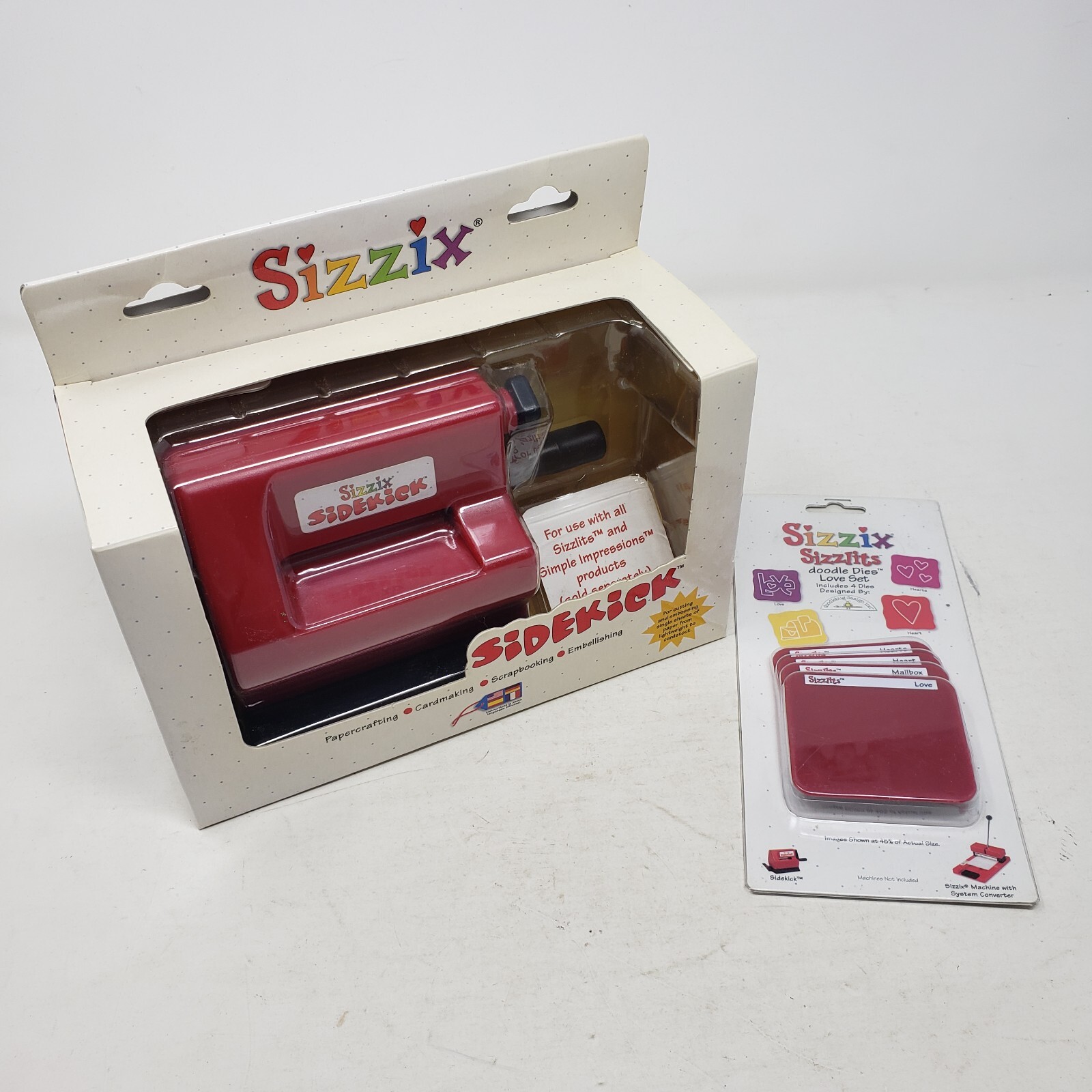 Miniページです。 Sizzix Sidekick Sizzlits Doodle Dies Love Set Mini Die Cutting