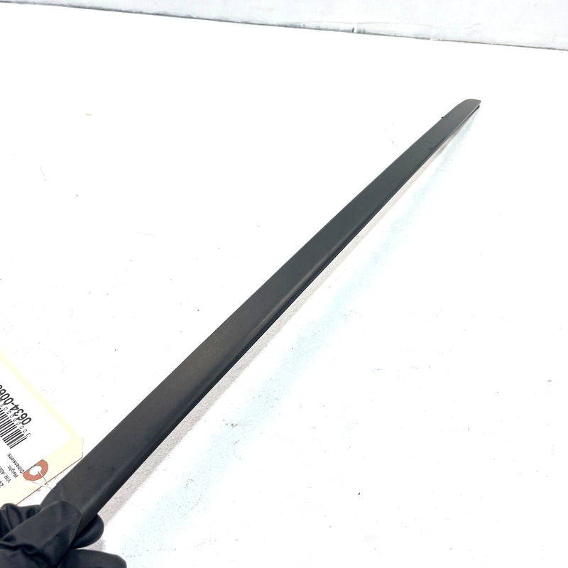 Used HONDA ACCORD 2018-2020 FRONT PASSENGER SIDE WINDSHIELD GLASS GARNISH MOLDING OEM
