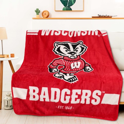 Бросок рашелем Северо-западного легиона NCAA Wisconsin Badgers Legion, 50 x 60