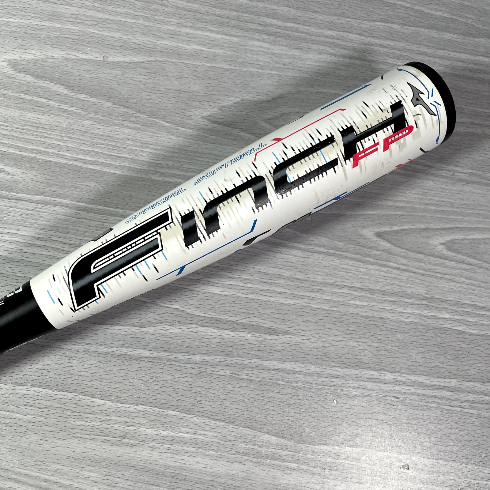 Mizuno Finch FP Fast Pitch Softball Bat, 24