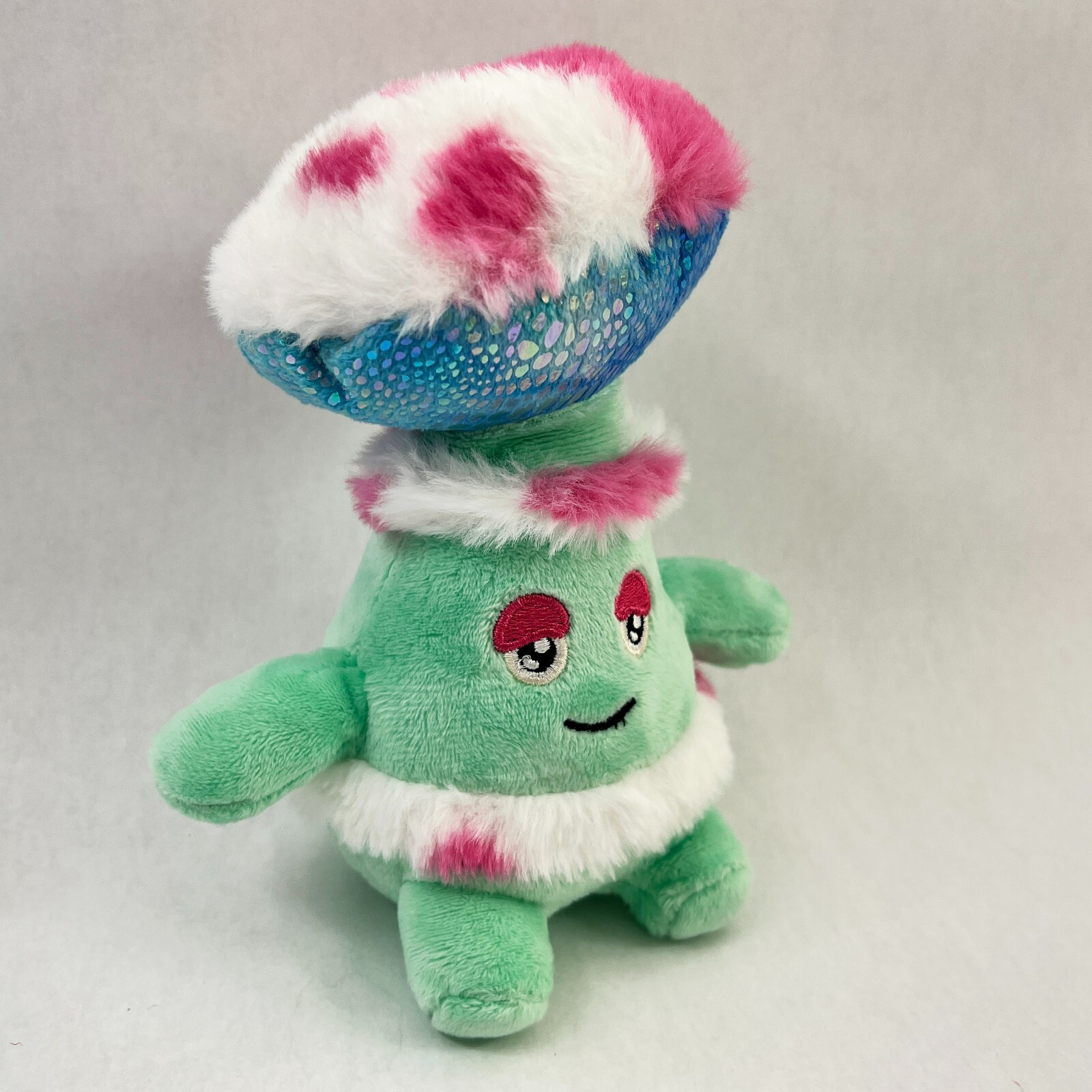 KELLYTOY Russ LIVING ON THE VEG Mushroom #9 OBIE Fun Guy Plush Series 1