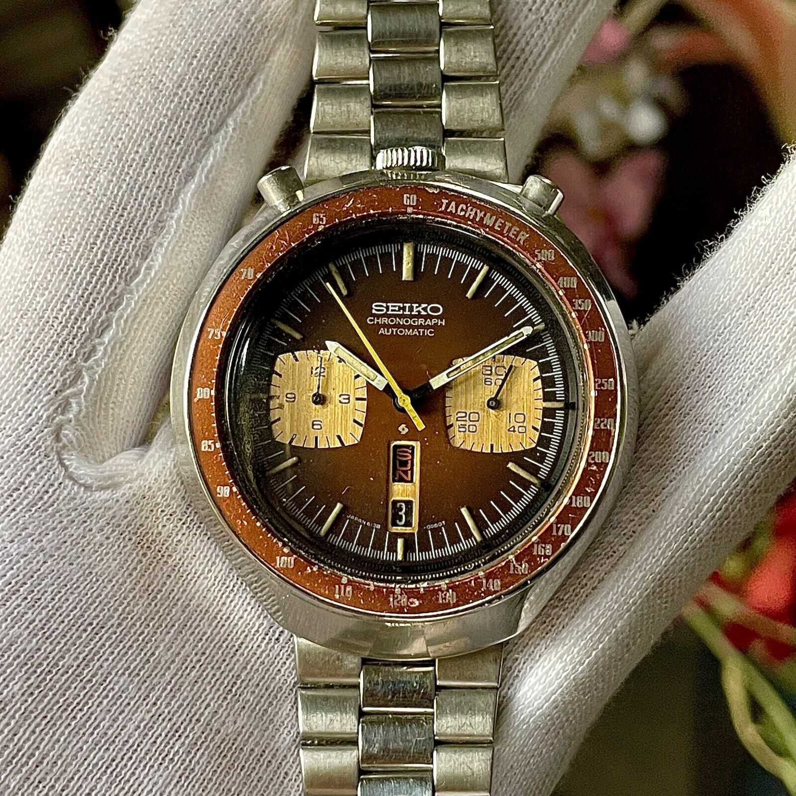Vintage Seiko 'BullHead' Chronograph Tropical Automatic Vintage Seiko 'BullHead' Chronograph Tropical Automatic