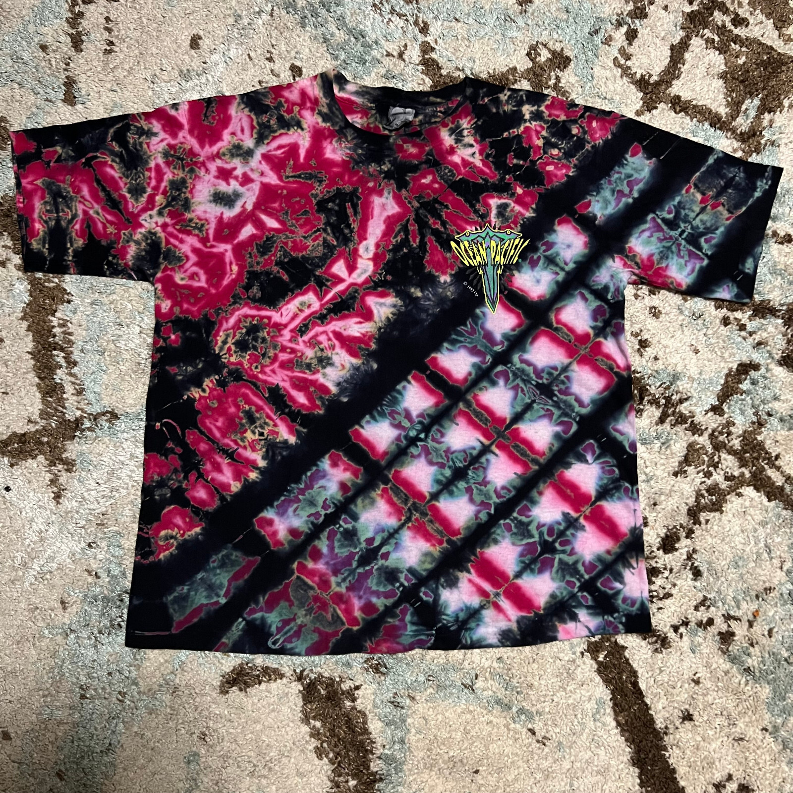 Vintage 90s OP Ocean Pacific Tie Dye Shirt Size Medium Pink