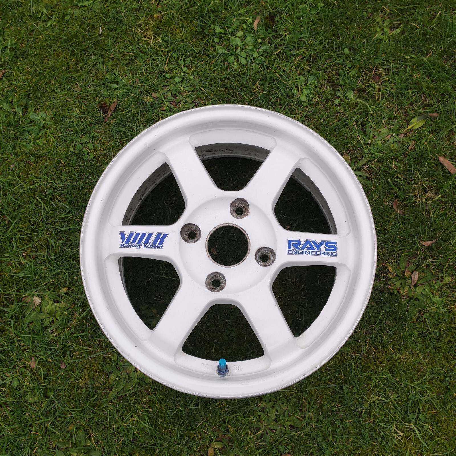 Single Volk Rays TE37 15 Inch Alloy Wheel | 4x114.3 6.5J