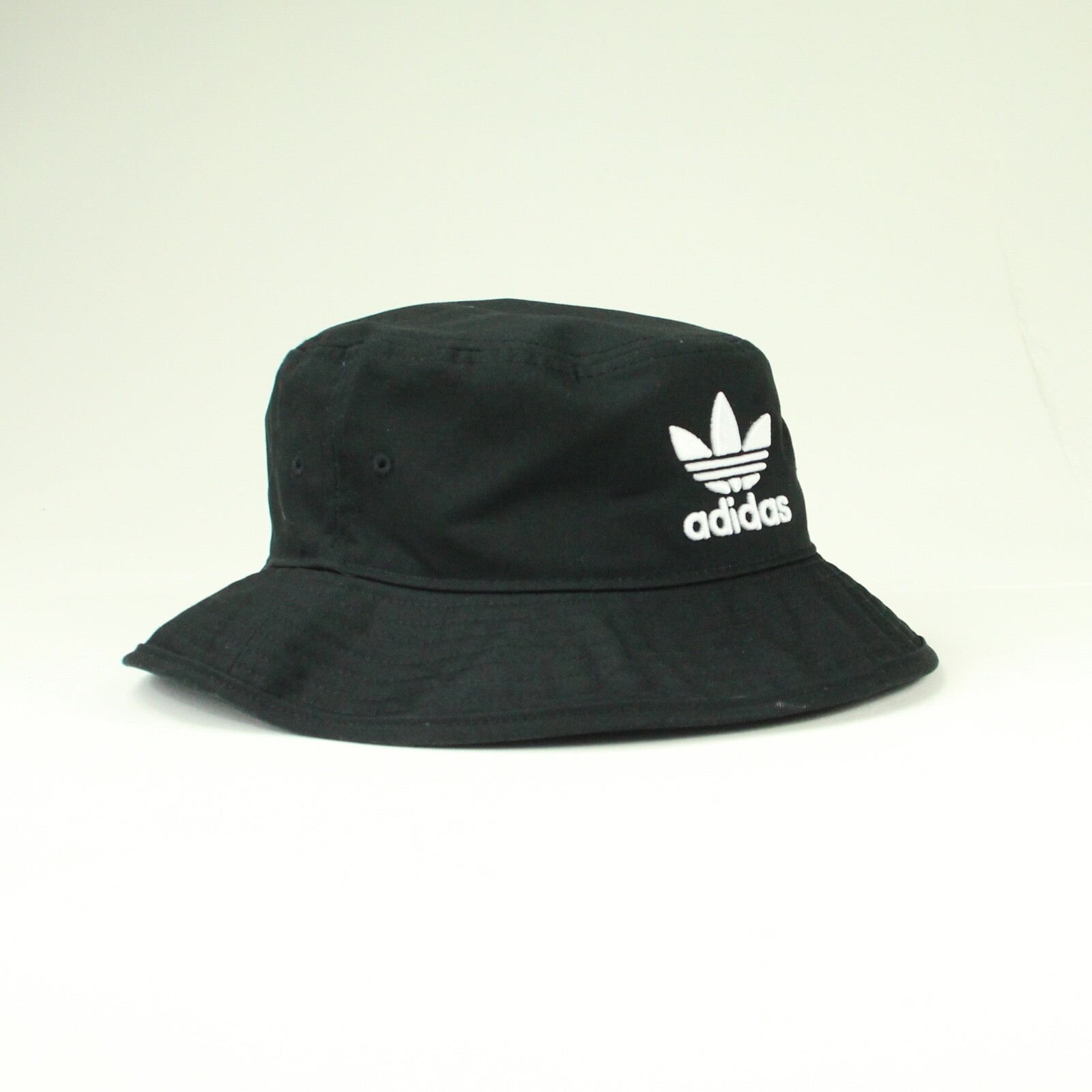 adicolor bucket hat black