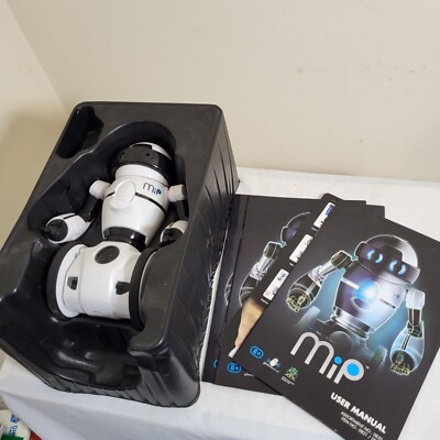MiP Arcade Balancing Robot By WowWee White Interactive Works w/ manual