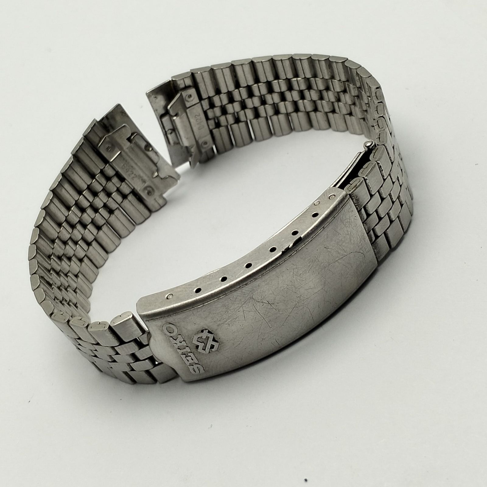 20 mm Seiko A127-5010 Stainless Steel B422 Vintage Watch