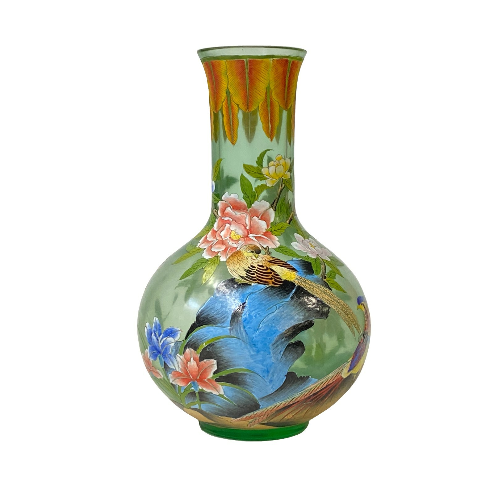 Chinese Light Green Color Flower Birds Graphic Peking Glass Vase ws1879S Chinese Light Green Color Flower Birds Graphic Peking Glass Vase ws1879S